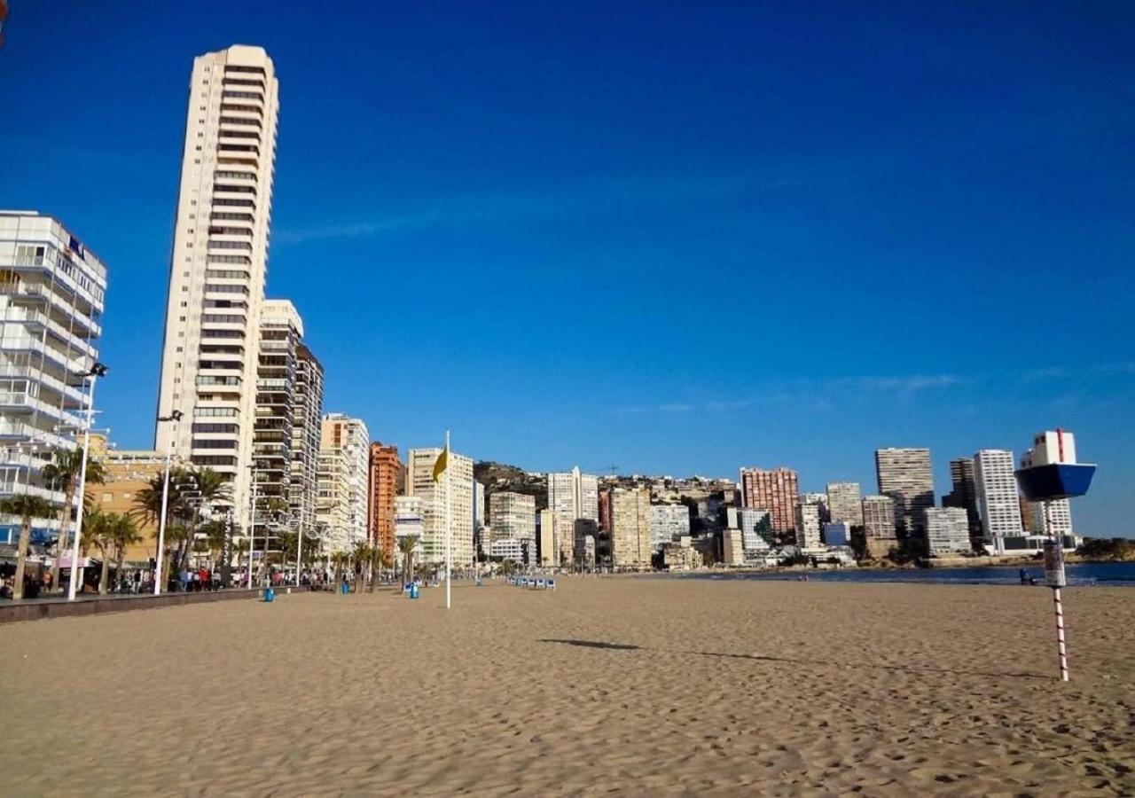 شقة Torre Levante/32 بينايدورم المظهر الخارجي الصورة